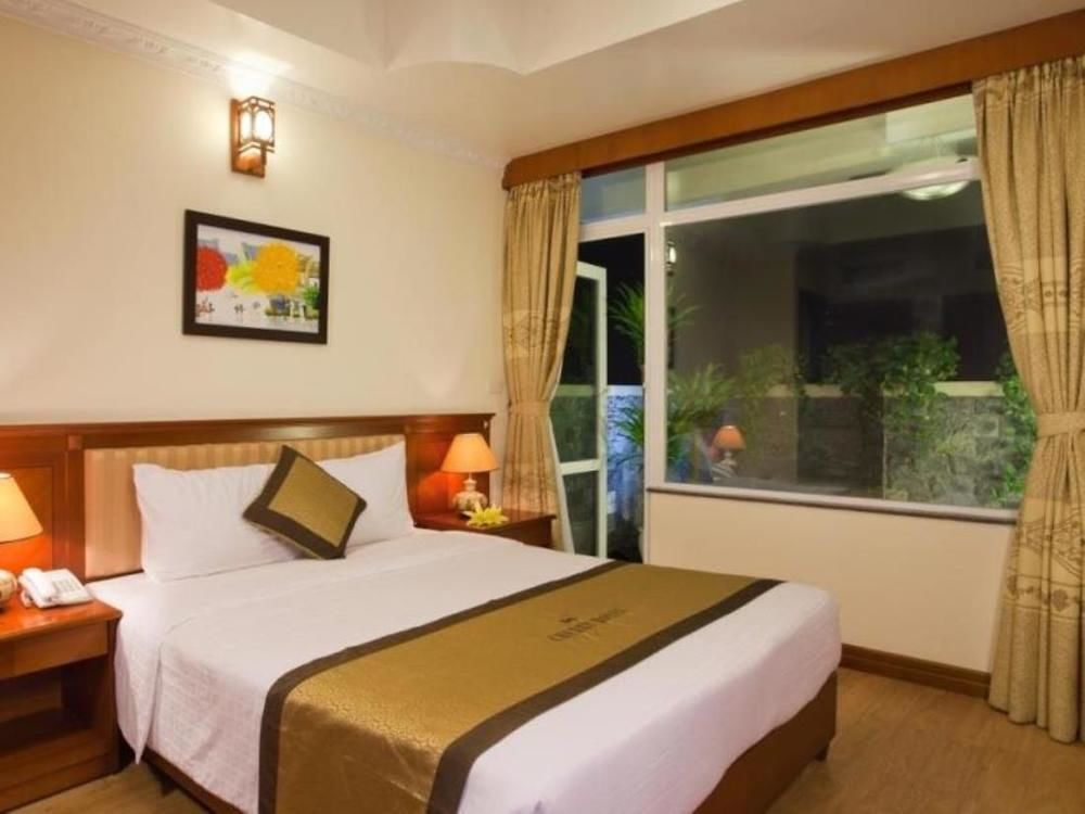 A25 - Bach Mai Hotel